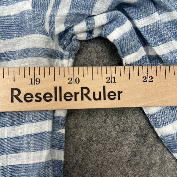 J Crew Women’s Blue And White Striped Button Up Shirt EUC - Picture 6 of 7